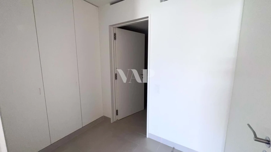 Apartamento T2 para Arrendamento em Quarteira Foto 18