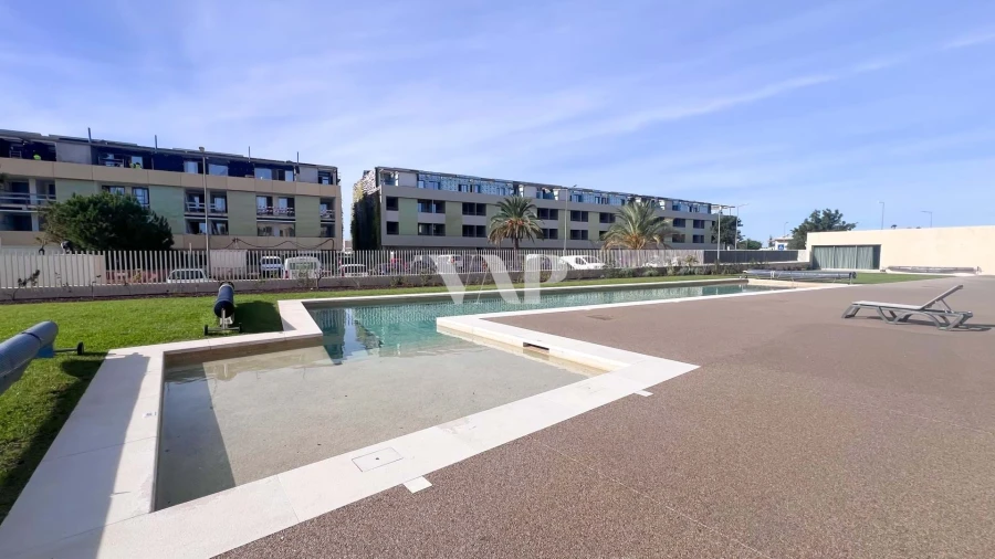 Apartamento T2 para Arrendamento em Quarteira Foto 28