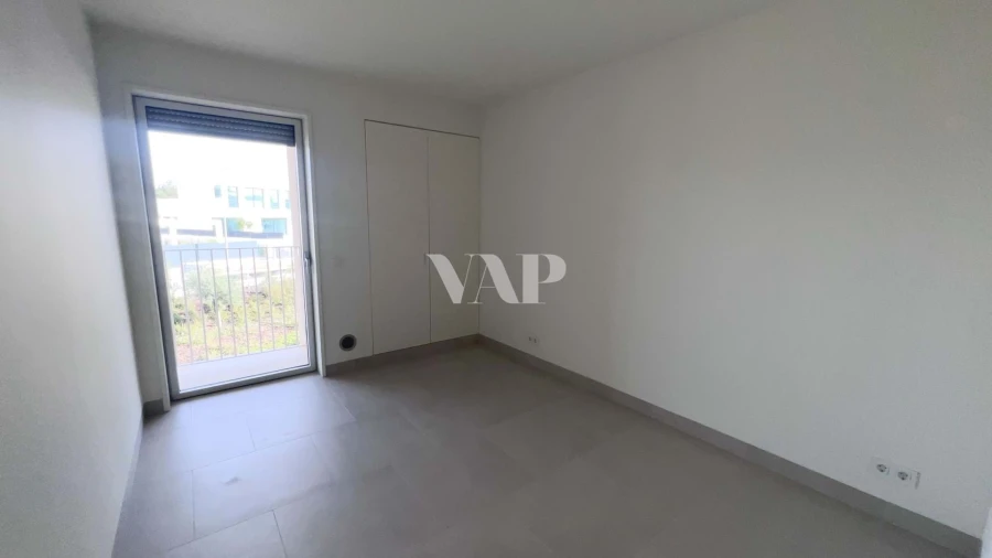 Apartamento T2 para Arrendamento em Quarteira Foto 19