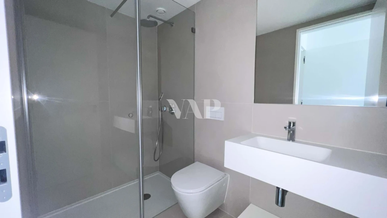 Apartamento T2 para Arrendamento em Quarteira Foto 10