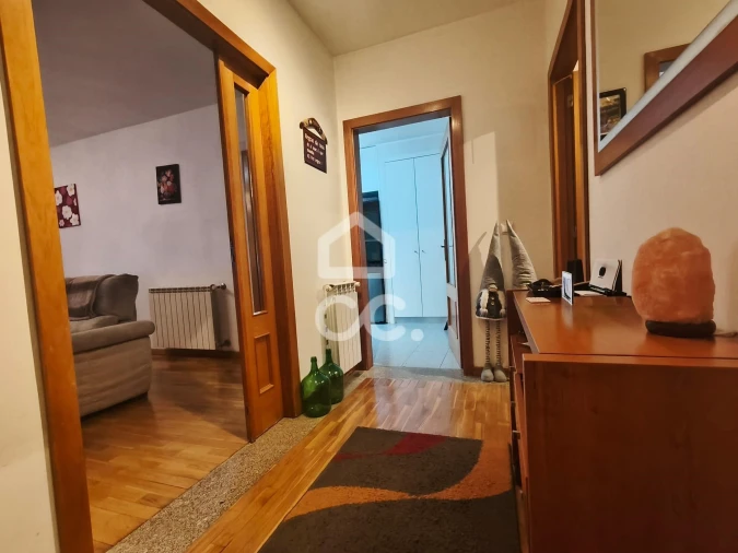 Apartamento T2 para Venda em Alfena Foto 9