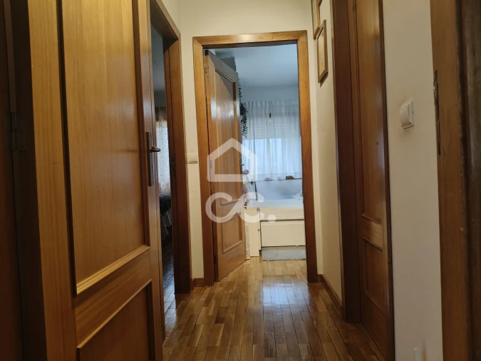 Apartamento T2 para Venda em Alfena Foto 16