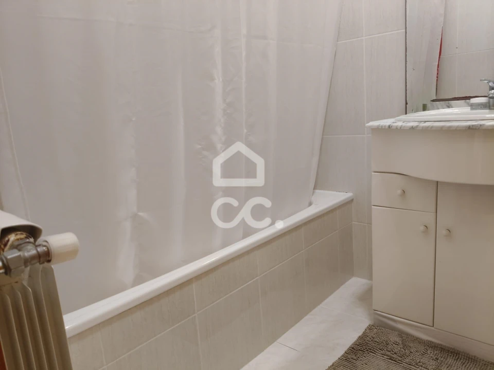 Apartamento T2 para Venda em Alfena Foto 26