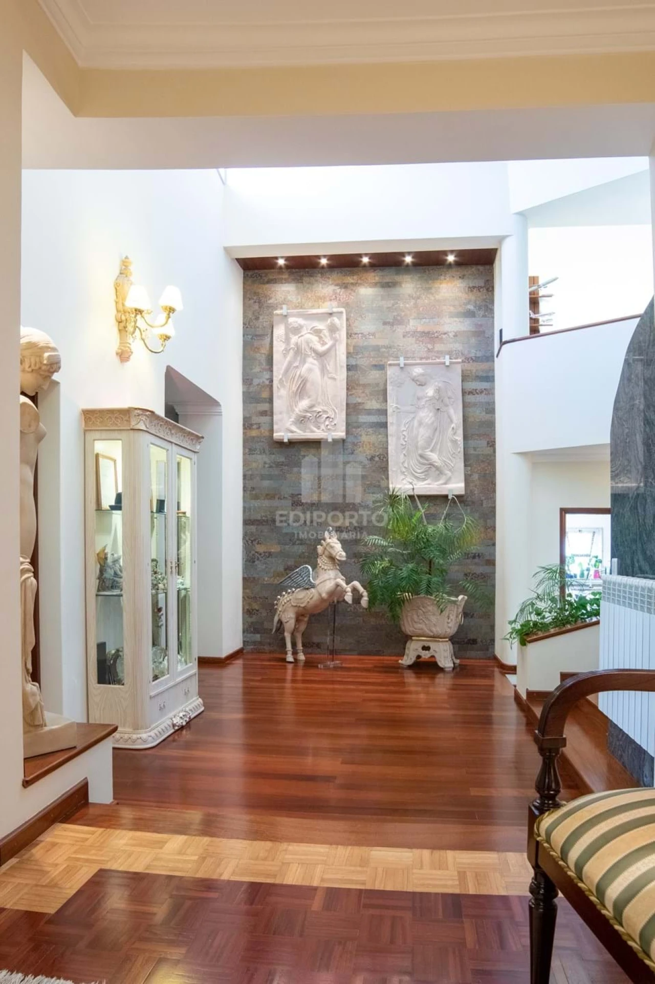 Moradia T6 para Venda em Figueiras e Covas Foto 16