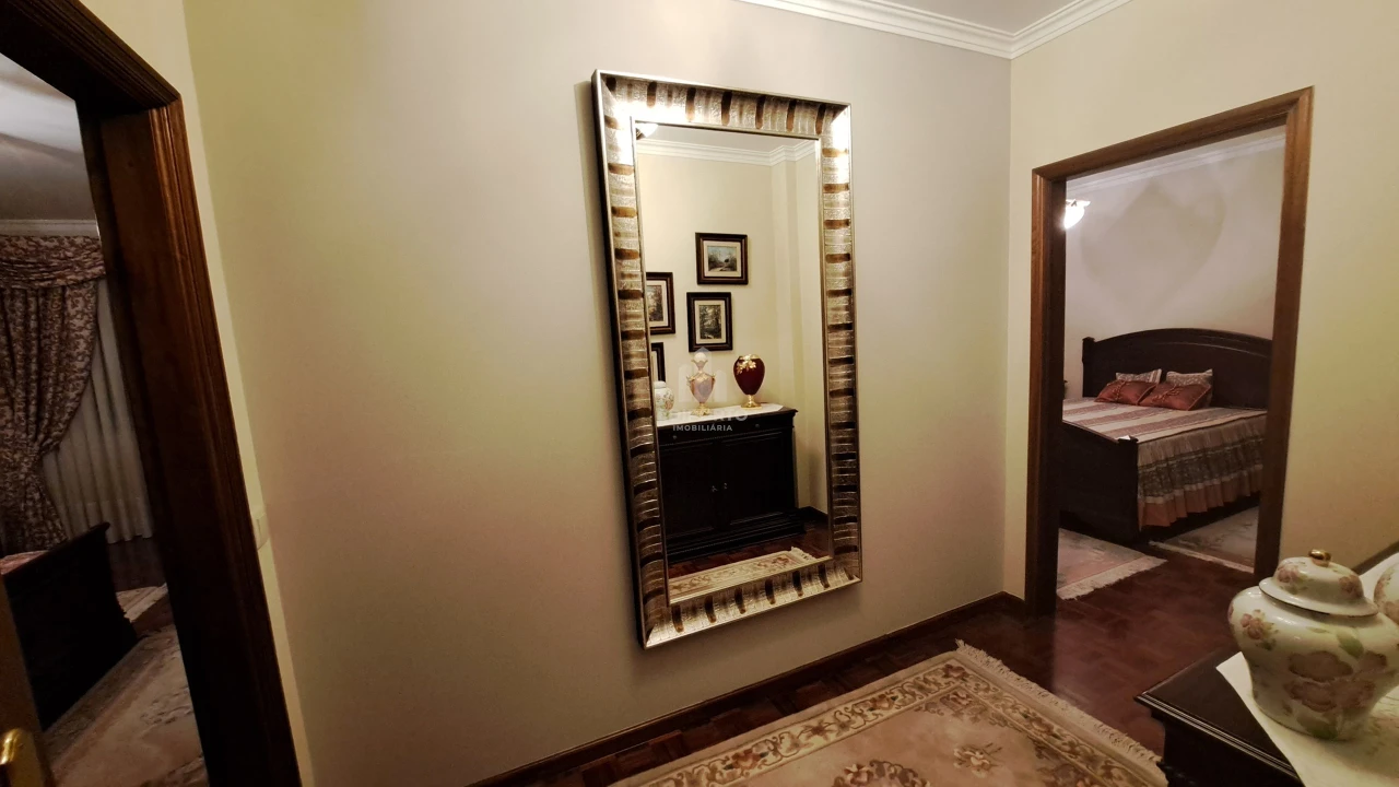 Moradia T6 para Venda em Figueiras e Covas Foto 35