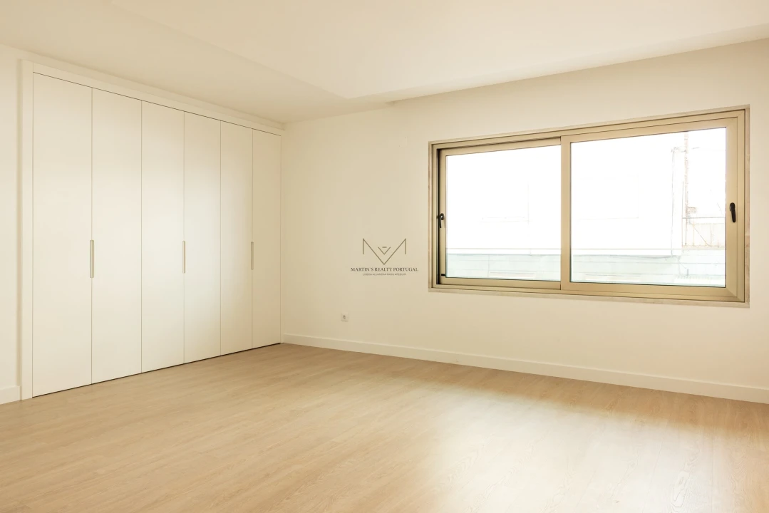 Apartamento T3 para Venda em Costa da Caparica Foto 6