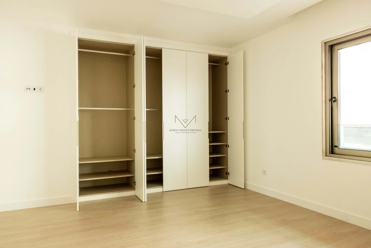 Apartamento T3 para Venda em Costa da Caparica Foto 8