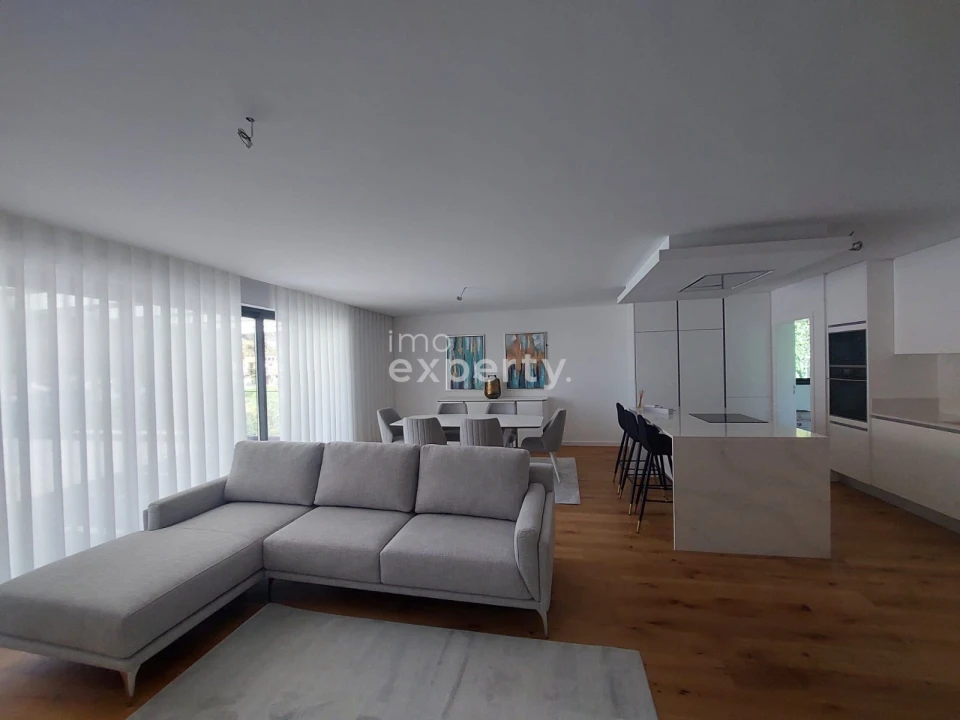 Apartamento T6 para Venda em Funchal (São Pedro) Foto 21