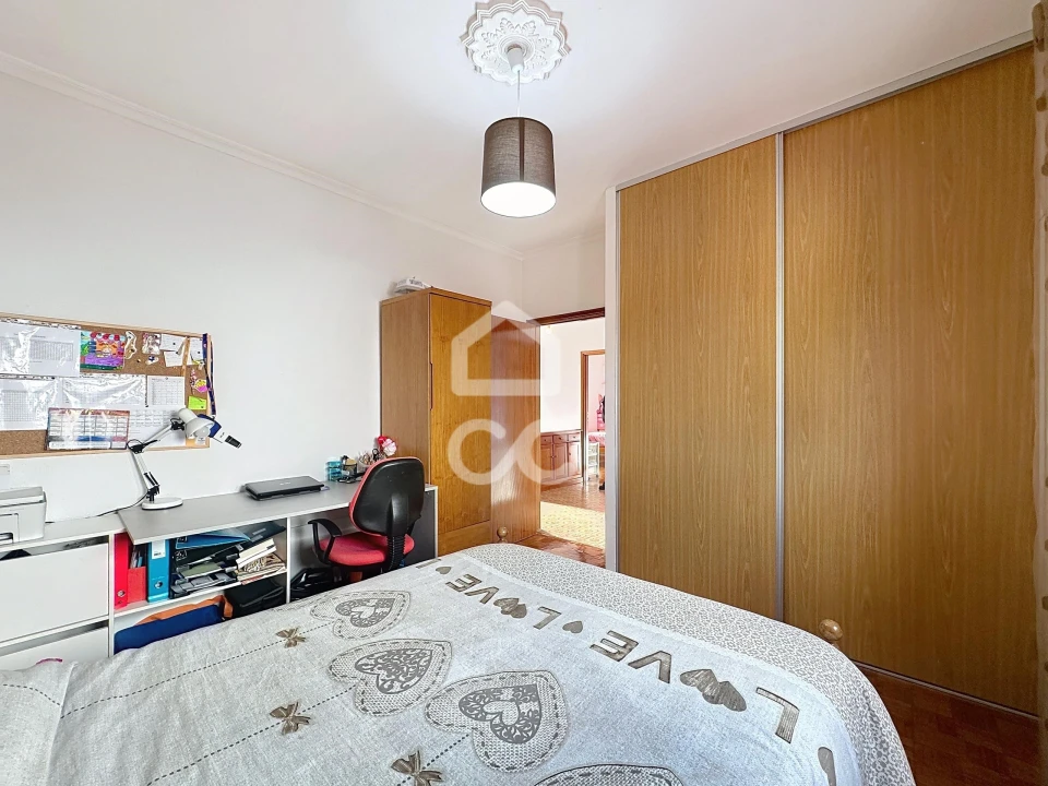 Moradia T4 para Venda em Santa Maria Maior Foto 20