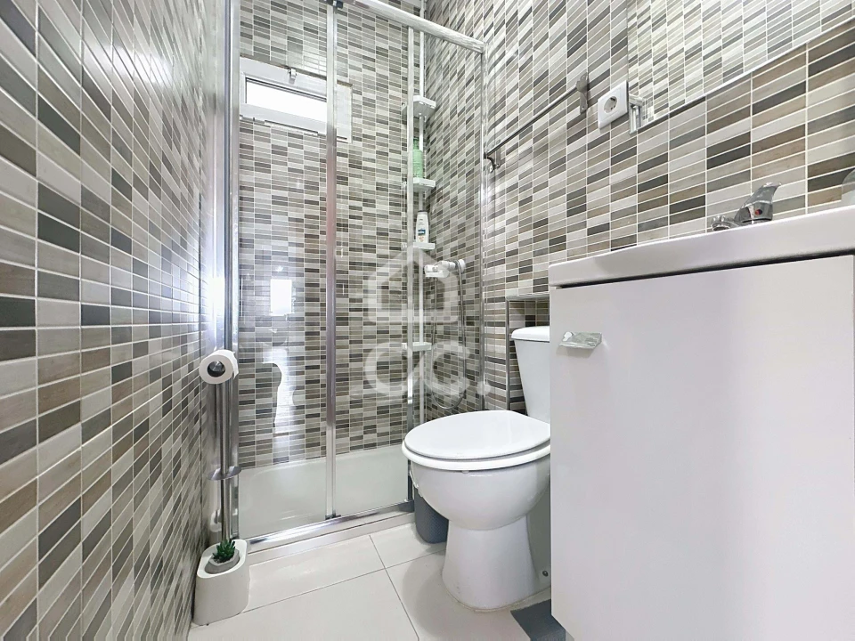 Moradia T4 para Venda em Santa Maria Maior Foto 5