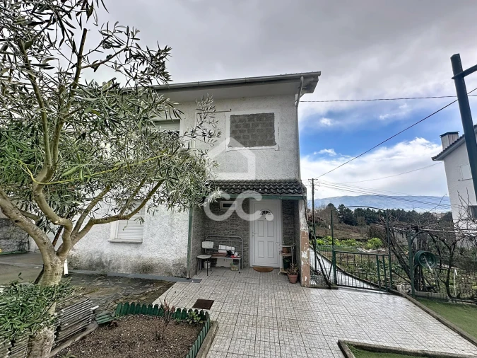 Moradia T4 para Venda em Santa Maria Maior