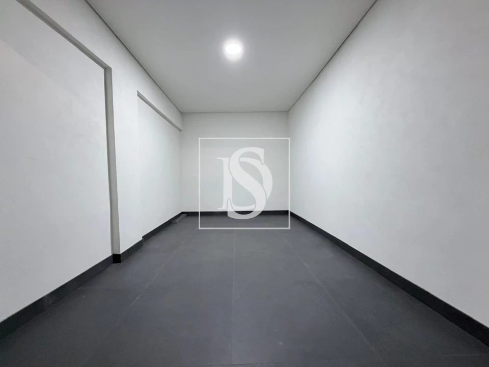 Apartamento T1 para Arrendamento em Braga (Maximinos, Sé e Cividade) Foto 18