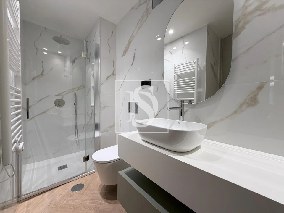 Apartamento T1 para Arrendamento em Braga (Maximinos, Sé e Cividade) Foto 16