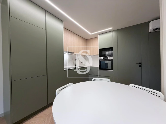 Apartamento T1 para Arrendamento em Braga (Maximinos, Sé e Cividade) Foto 3