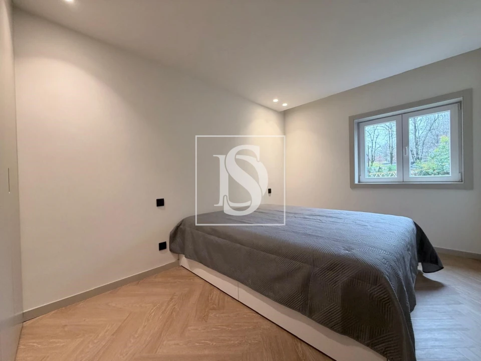 Apartamento T1 para Arrendamento em Braga (Maximinos, Sé e Cividade) Foto 14