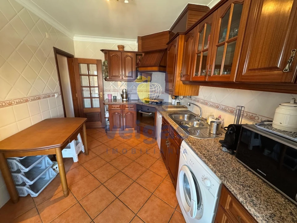Apartamento T3 para Venda em Ferrel Foto 5