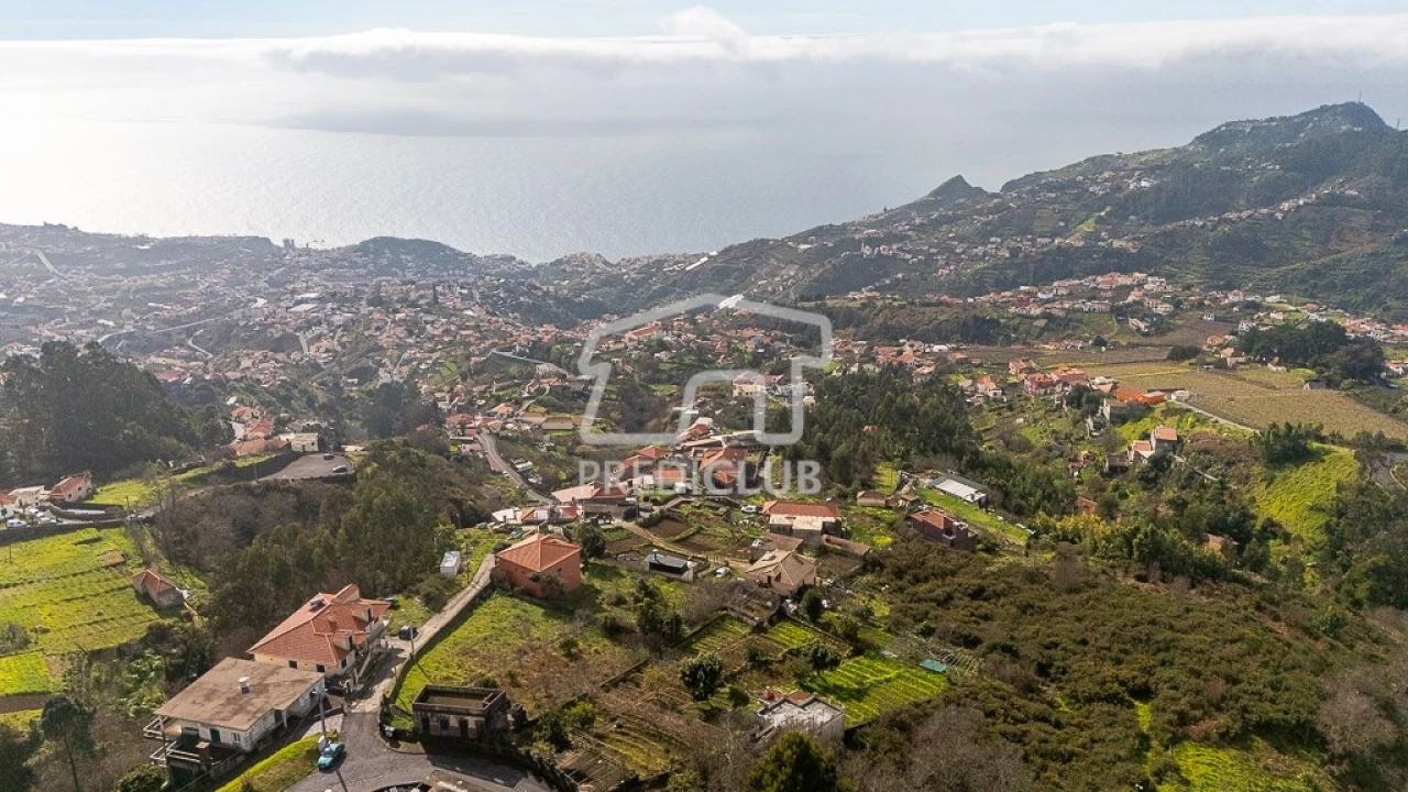 Moradia T2 para Venda em Camara de Lobos Foto 22