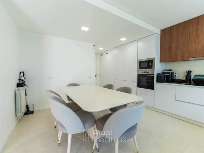 Moradia T3 para Venda em Caldas de Vizela (São Miguel e São João) Foto 9