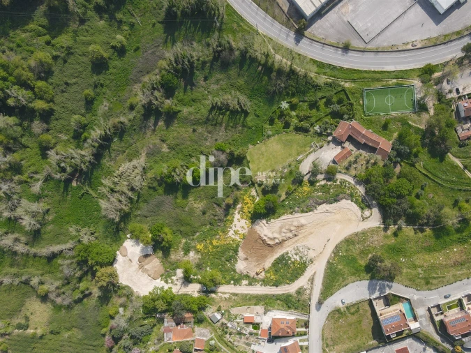 Terreno para Venda em Mesão Frio Foto 11