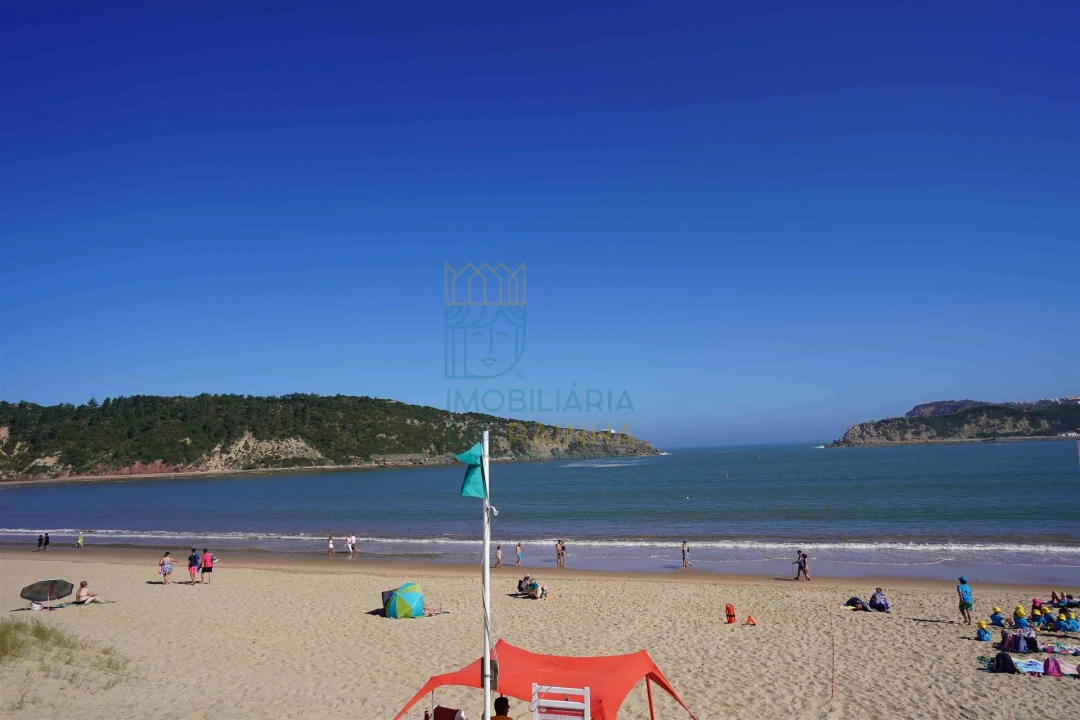 Moradia T3 para Venda em Santa Maria, São Pedro e Sobral da Lagoa Foto 19