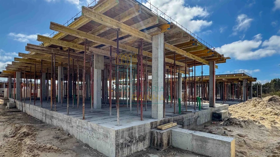 Moradia T3 para Venda em Santa Maria, São Pedro e Sobral da Lagoa Foto 3