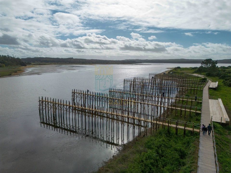 Moradia T3 para Venda em Santa Maria, São Pedro e Sobral da Lagoa Foto 11