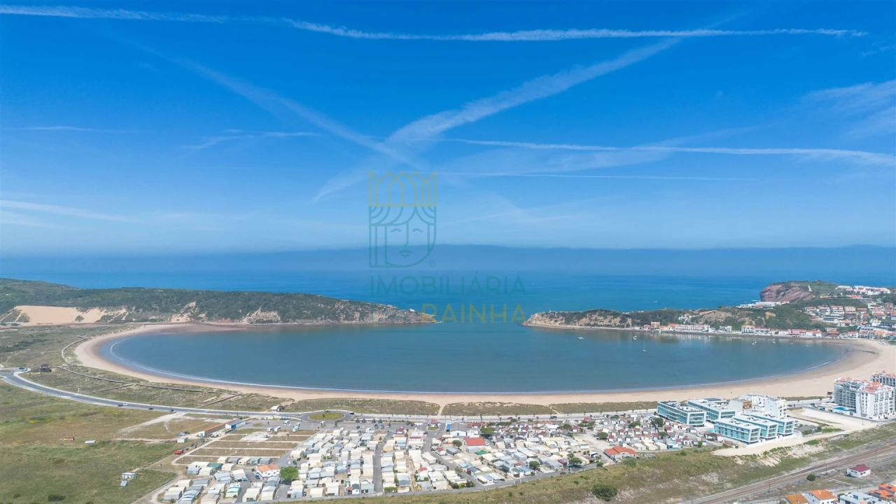 Moradia T3 para Venda em Santa Maria, São Pedro e Sobral da Lagoa Foto 23