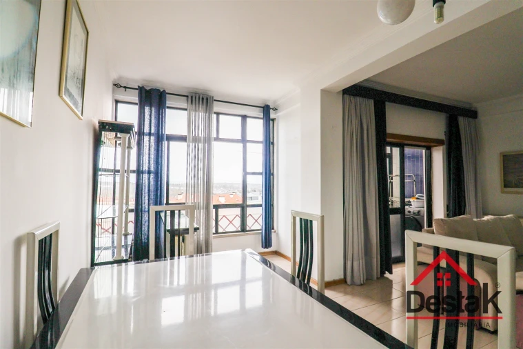 Apartamento T6 para Arrendamento em Viseu Foto 5