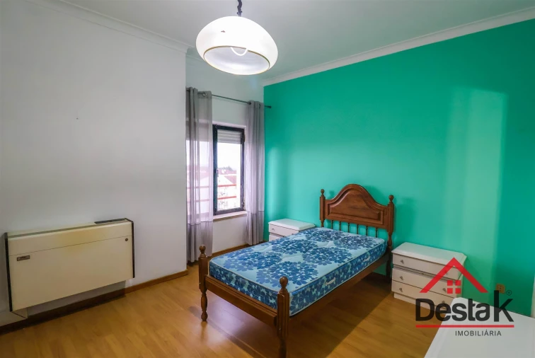 Apartamento T6 para Arrendamento em Viseu Foto 23