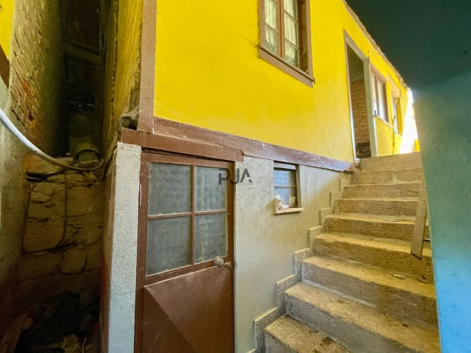 Quinta T5 para Venda em Vilar de Besteiros e Mosteiro de Fráguas Foto 4