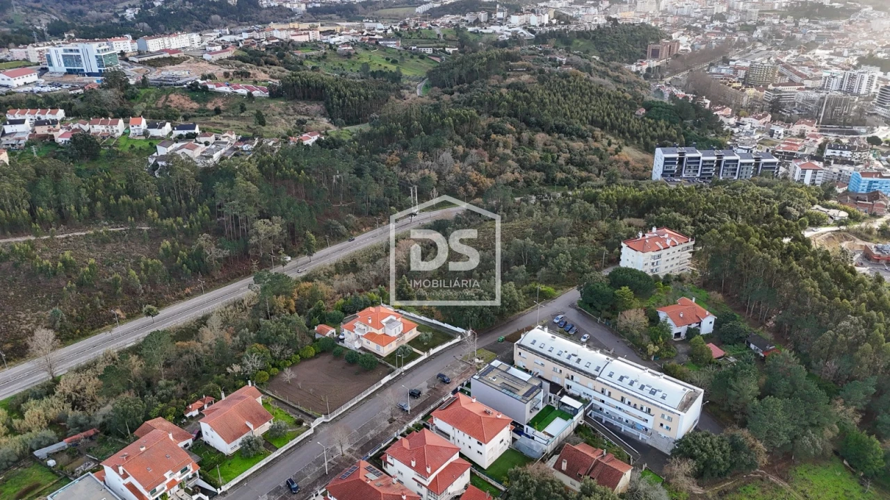 Terreno para Venda em Marrazes e Barosa Foto 3