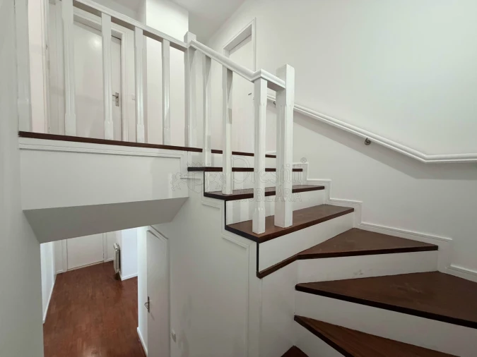 Apartamento T3 para Arrendamento em Creixomil Foto 15