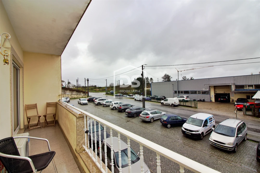 Apartamento T2 para Venda em Meinedo Foto 22