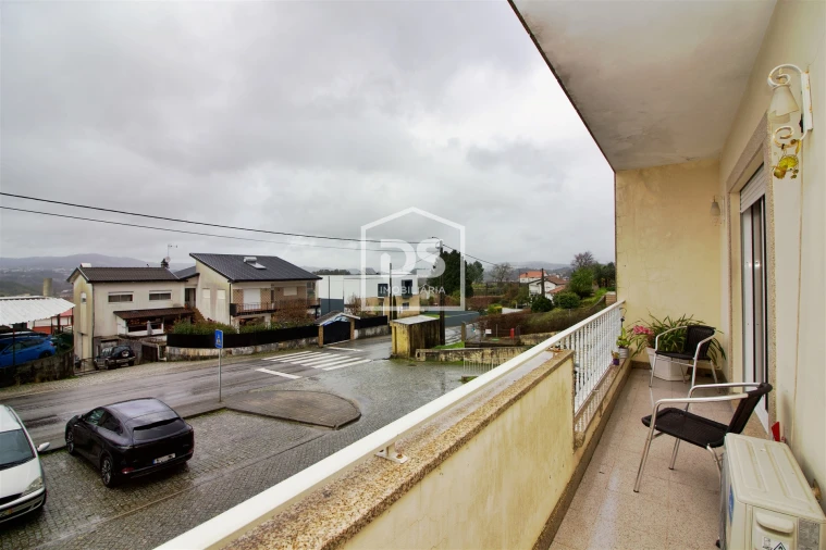 Apartamento T2 para Venda em Meinedo Foto 21