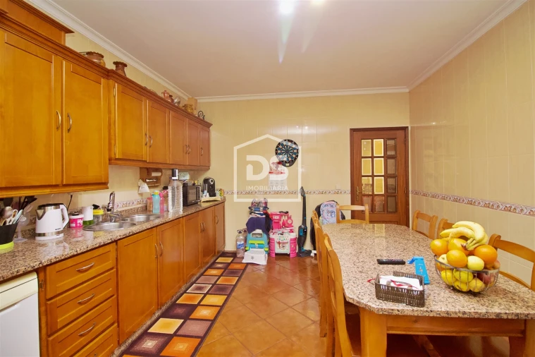 Apartamento T2 para Venda em Meinedo Foto 9