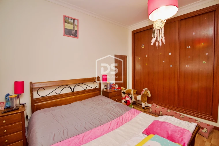 Apartamento T2 para Venda em Meinedo Foto 15