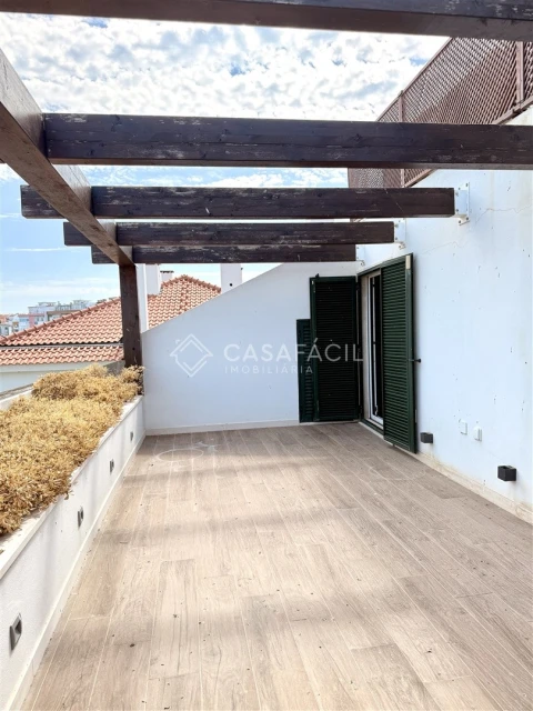 Apartamento T3 para Arrendamento em Alcochete