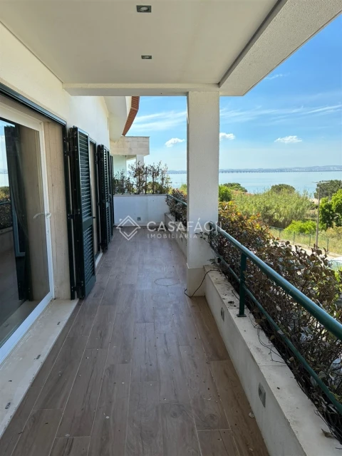 Apartamento T1 para Arrendamento em Alcochete