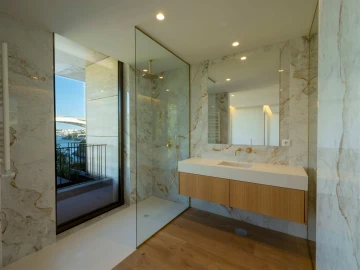 Apartamento T3 para Venda em Lordelo do Ouro e Massarelos