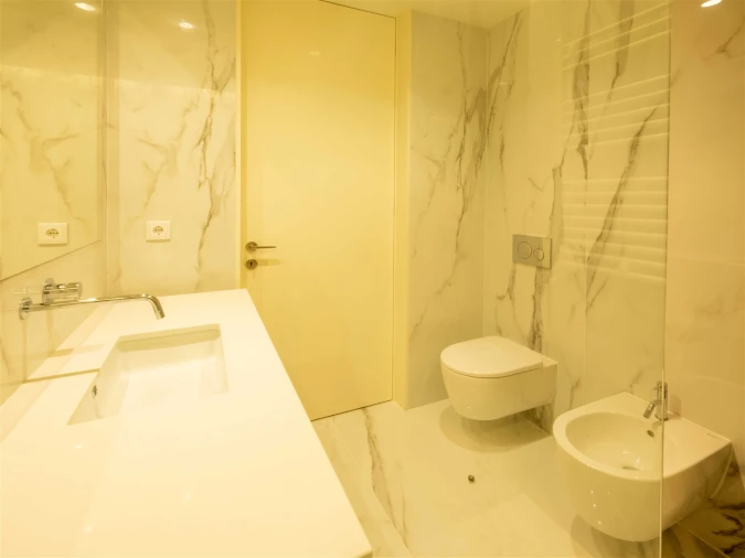 Apartamento T3 para Venda em Lordelo do Ouro e Massarelos Foto 20