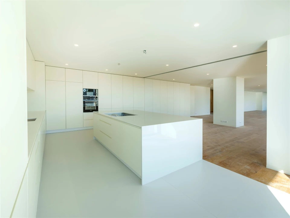 Apartamento T3 para Venda em Lordelo do Ouro e Massarelos Foto 15