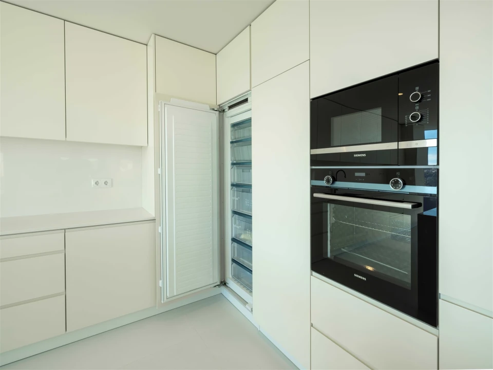 Apartamento T3 para Venda em Lordelo do Ouro e Massarelos Foto 14