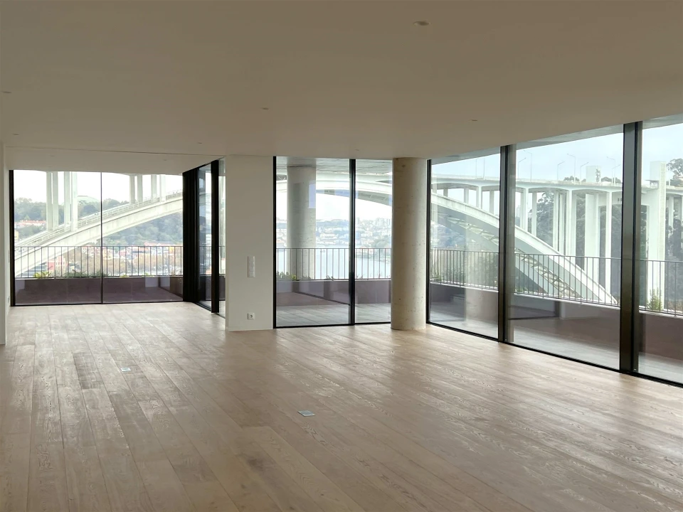 Apartamento T3 para Venda em Lordelo do Ouro e Massarelos Foto 8