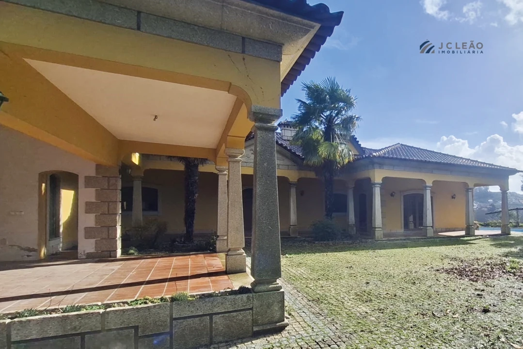 Moradia T5 para Venda em Meinedo Foto 18