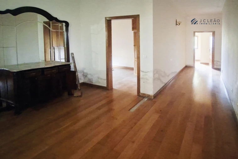 Moradia T5 para Venda em Meinedo Foto 40