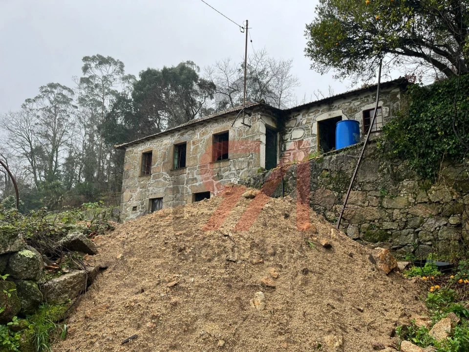 Moradia T2 para Venda em Eiriz Foto 1