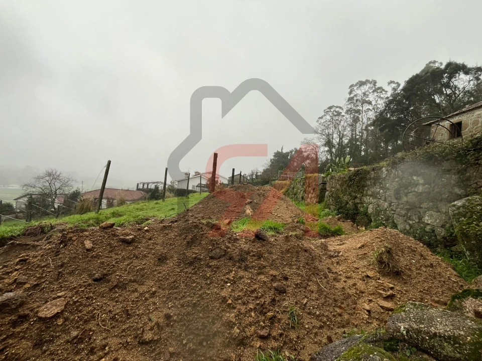 Moradia T2 para Venda em Eiriz Foto 2