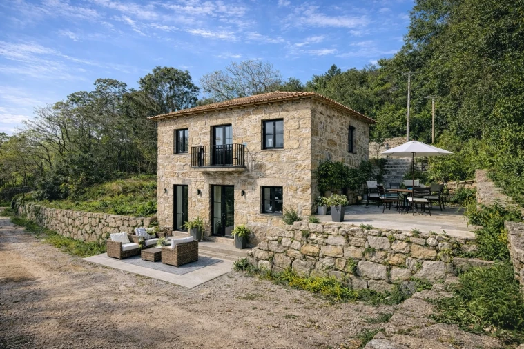 Moradia T2 para Venda em Eiriz Foto 13