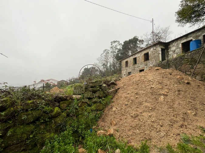 Moradia T2 para Venda em Eiriz Foto 4