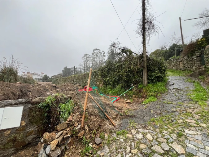 Moradia T2 para Venda em Eiriz Foto 6